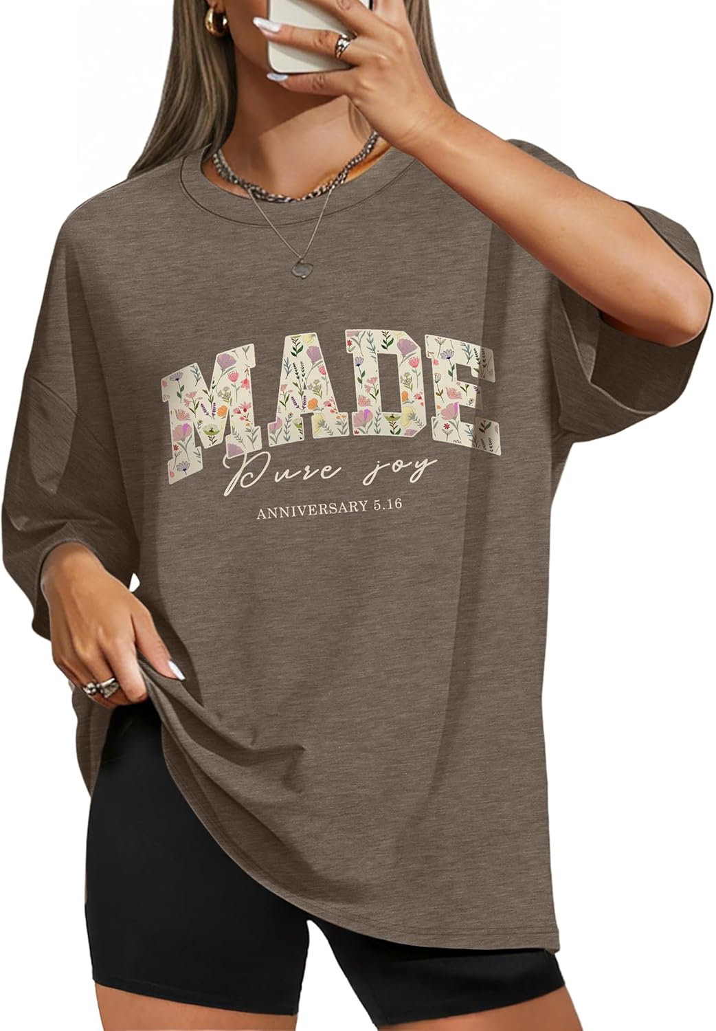 WIHOLL Oversized Tshirts for Women Summer Crew Neck Short Sleeve Graphic Tees Casual Loose Fit Workout Tops 2026