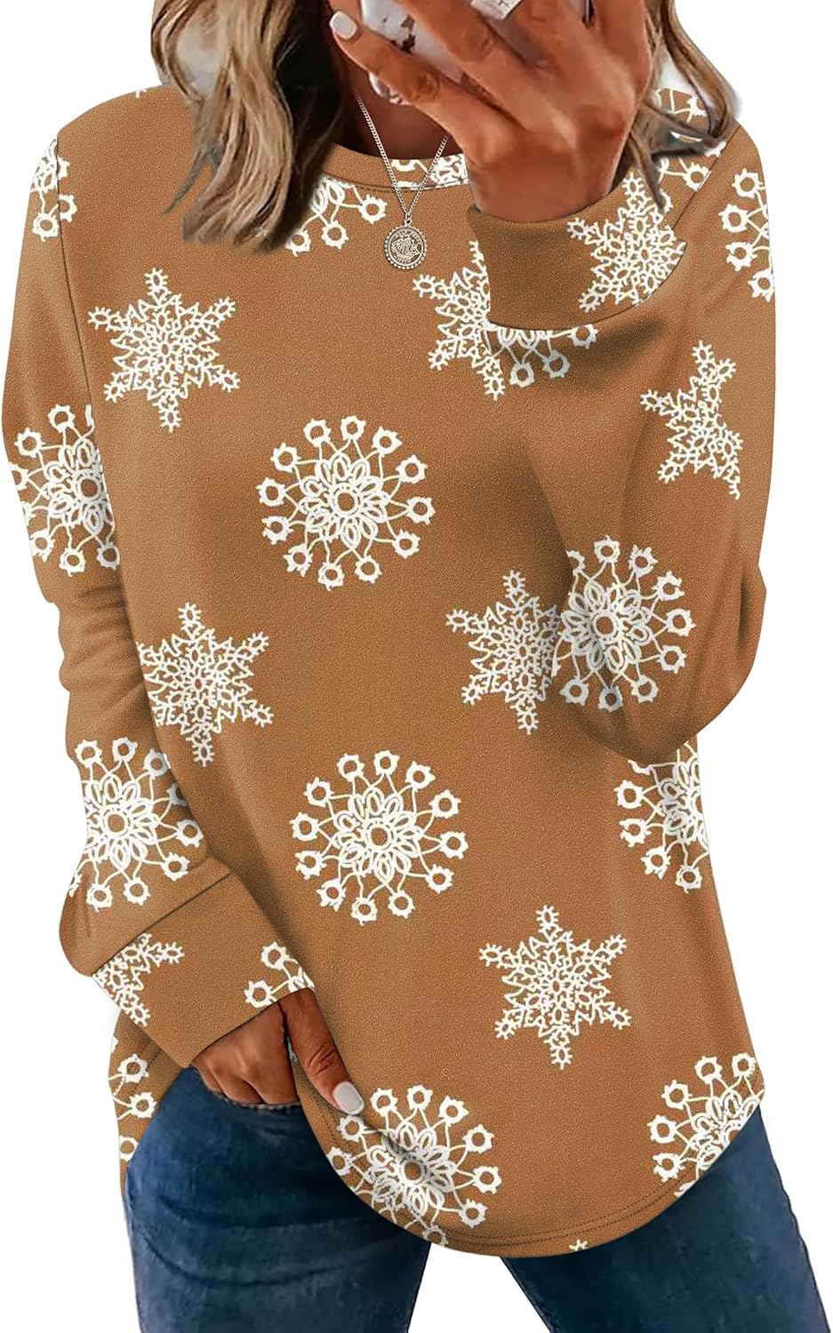 WIHOLL Sweatshirt for Women Crewneck Long Sleeve Shirts Curved Hem Lightweight Sweaters Fall Clothes 2025