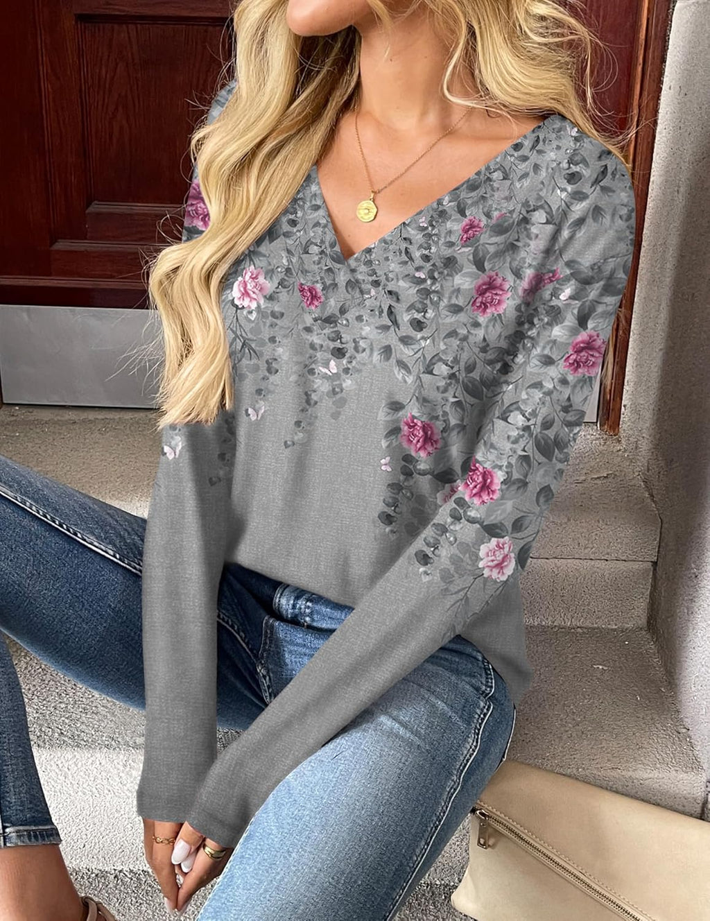 Zeagoo Women Long Sleeve Tops Dressy Casual V Neck Tshirts Basics Tee 2025 Fall Trendy Clothes S-2XL